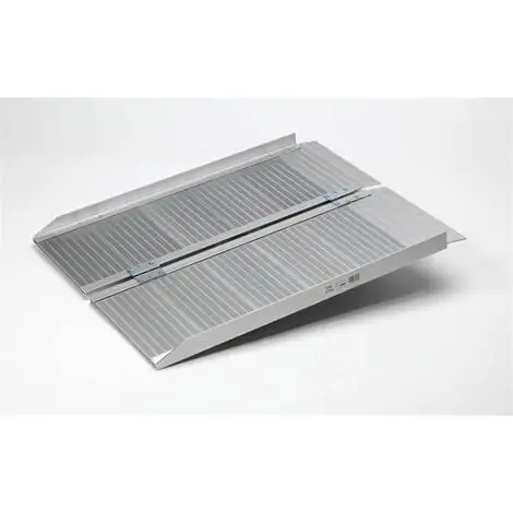 Varan Motors - SR607-2 Rampes De Fauteuil Roulant Rampes Pliables De Chargement 61cm De Long, Max 272KG - Gris 4 Varan Motors - SR607-2 Rampes De Fauteuil Roulant Rampes Pliables De Chargement 61cm De Long, Max 272KG - Gris – Image 2